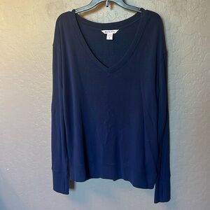 ATHLETA Women’s NAVY Lighterweight Sweatshirt! LIKE NEW!